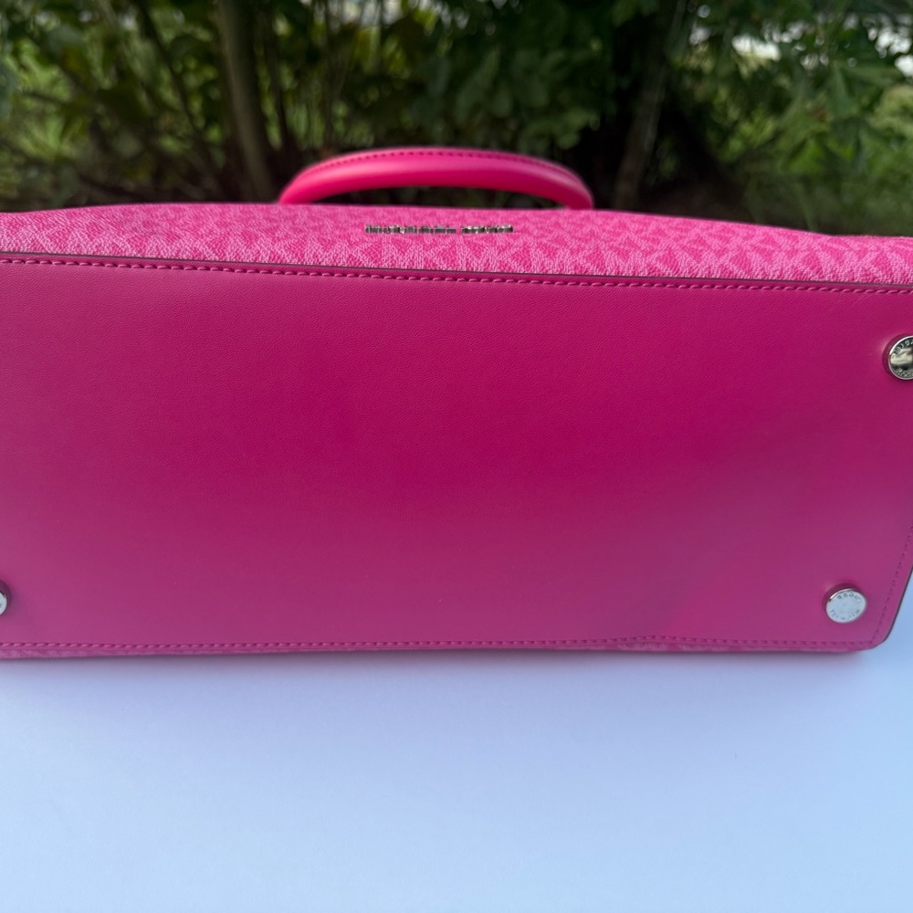 Michael Kors Purse and Wallet Hamilton Medium Satchel Dragon Fruit with Wallet - Picture 10 of 12